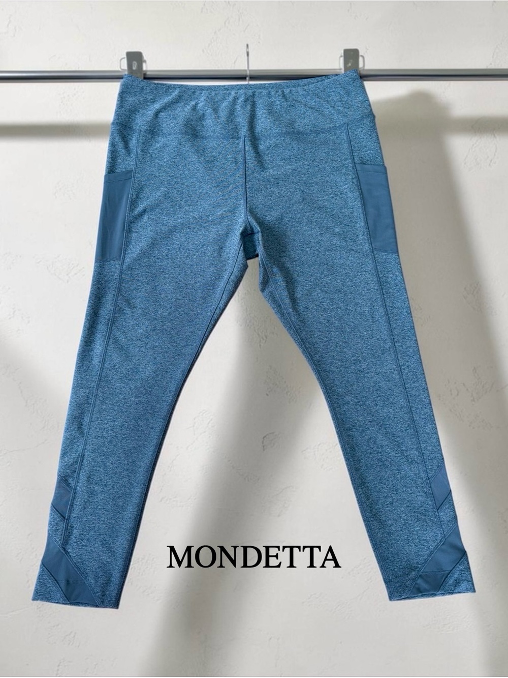 Mondetta, Plus Size XXL, Heather Gray Athletic Leggings High Rise Side Pockets